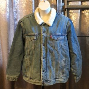 Levi’s Sherpa Lined Denim Jacket NWT